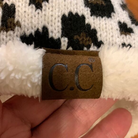 C.C Exclusives Headband. Cream fur & animal print NWT - Picture 5 of 6